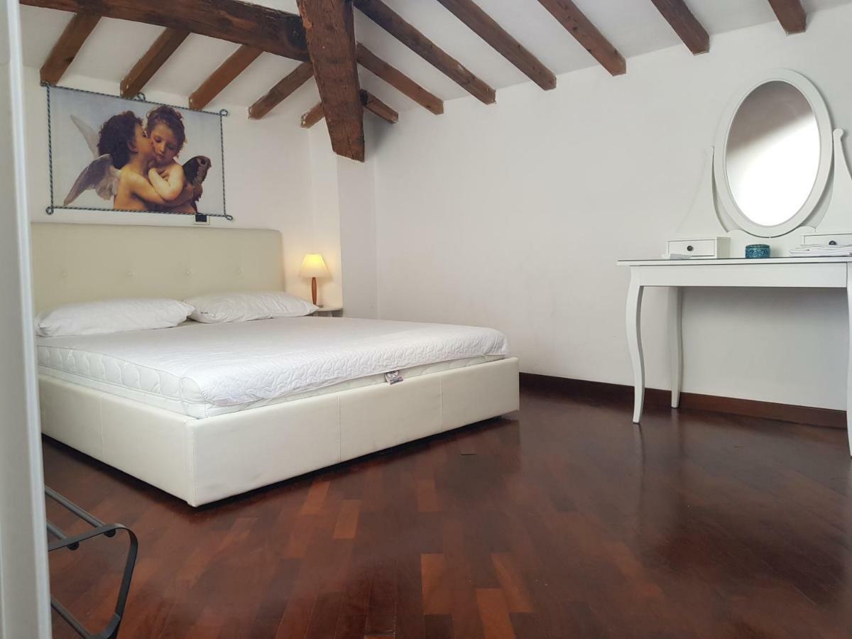 Ferienwohnung In Piazzetta Pisa Exterior foto